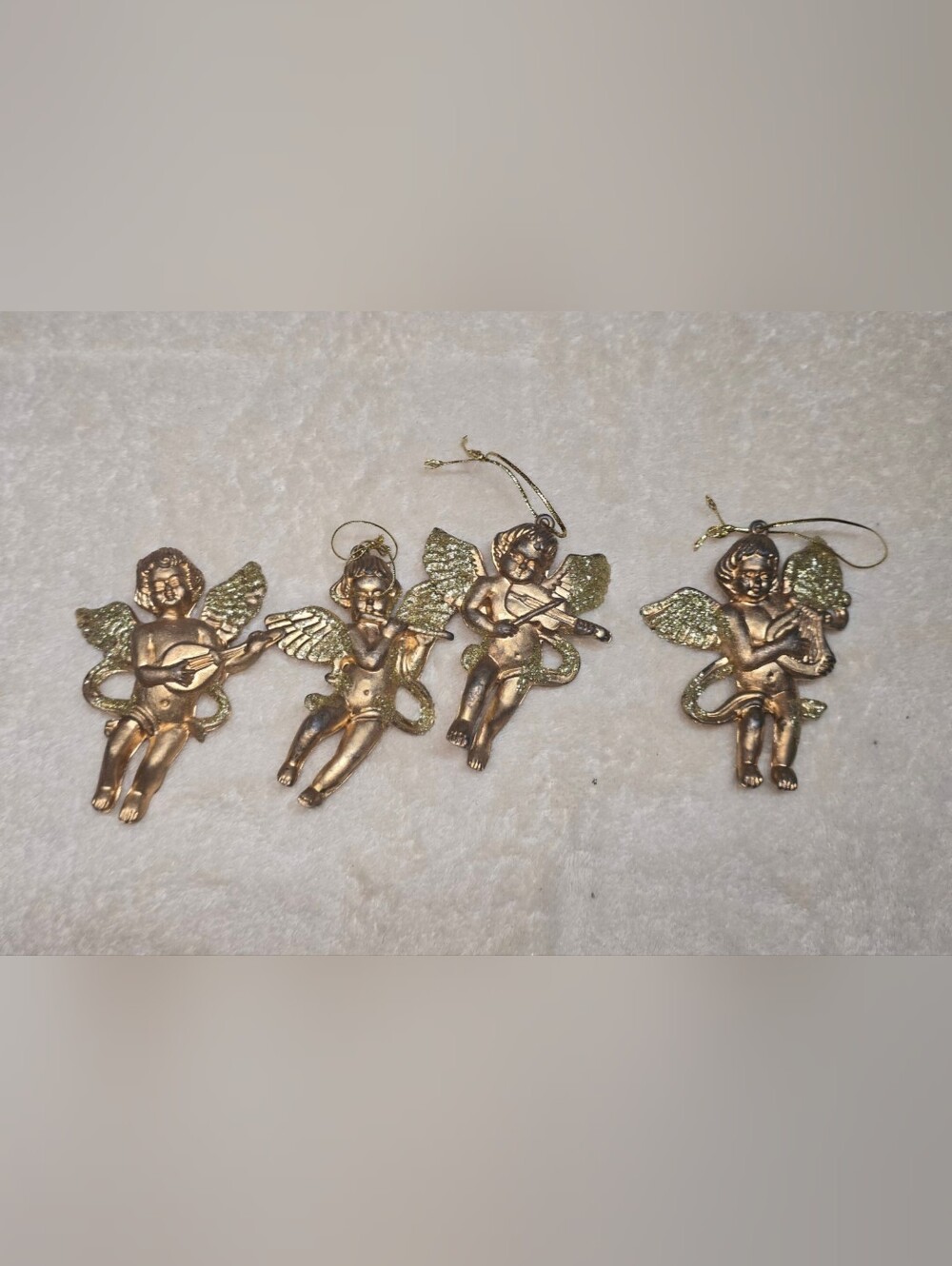 Lot of 4 Vintage Cherub Angel Christmas Ornaments Hard Plastic Gold Tone